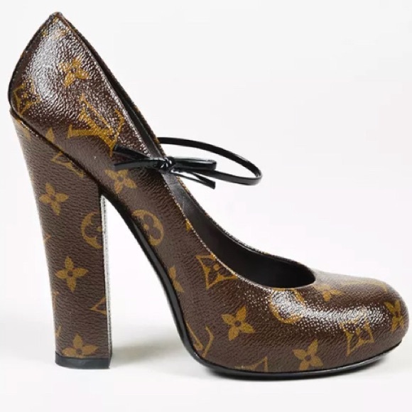 *AVAILABLE** LOUIS VUITTON block heel monogram - Picture 2 of 3